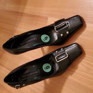 NWOB Steven (Madden) black heels